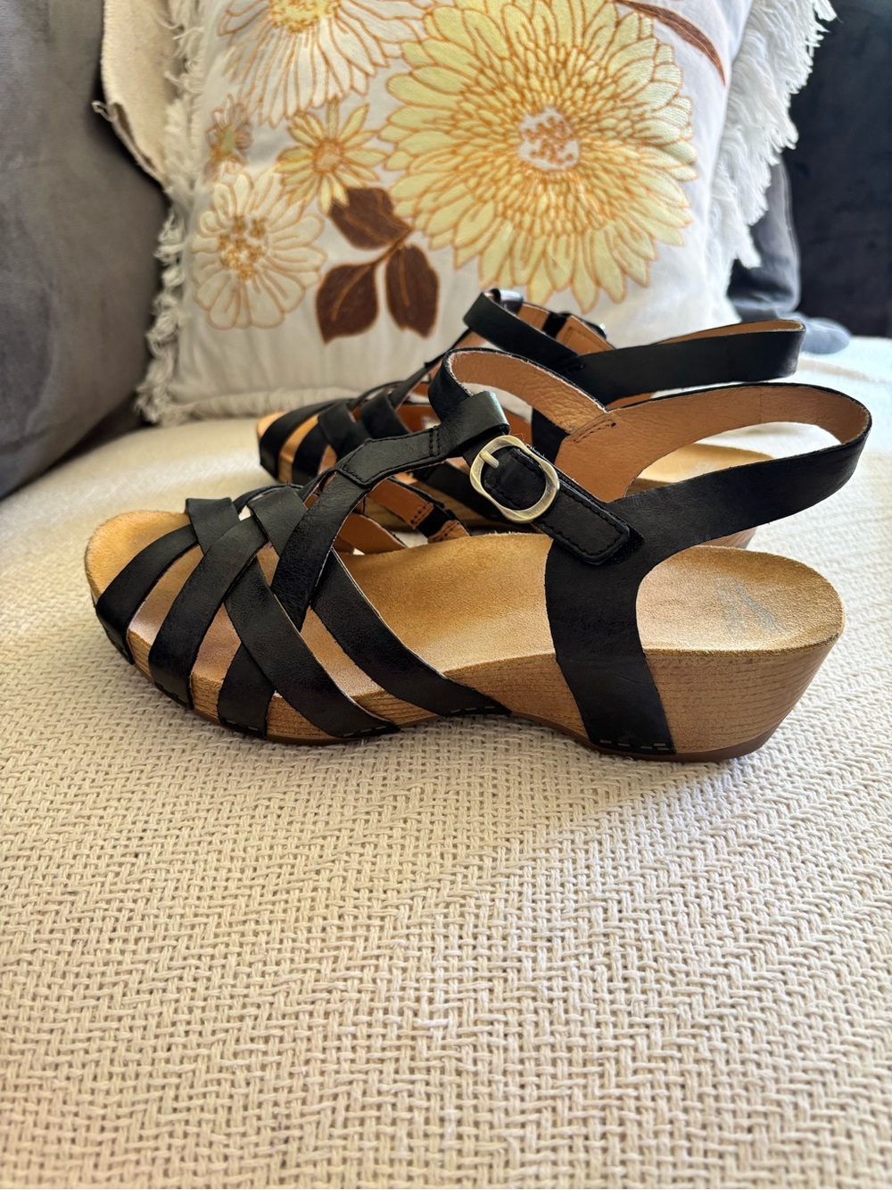 Dansko Tinley Fisherman Wedge Sandals Black Leather Size EU 40 - Picture 7 of 14